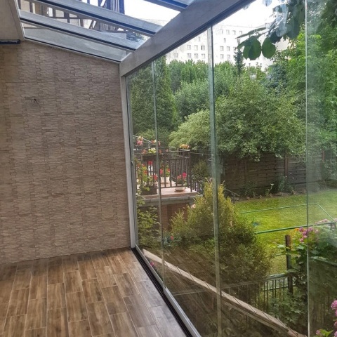 Systèmes de châssis sans cadre pour clôtures de balcon, le producteur de la Pologne