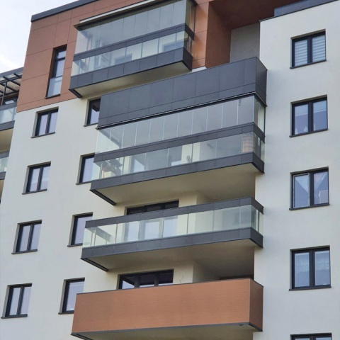 Systèmes de châssis sans cadre pour clôtures de balcon, le producteur de la Pologne